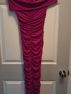 Fashion Nova Magenta Ruched Bodycon Dress